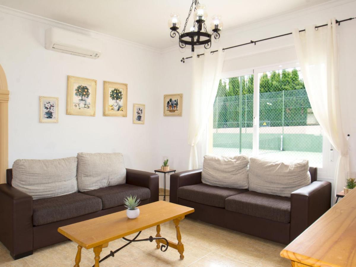 Villa Liriopadel By Interhome Calp Extérieur photo