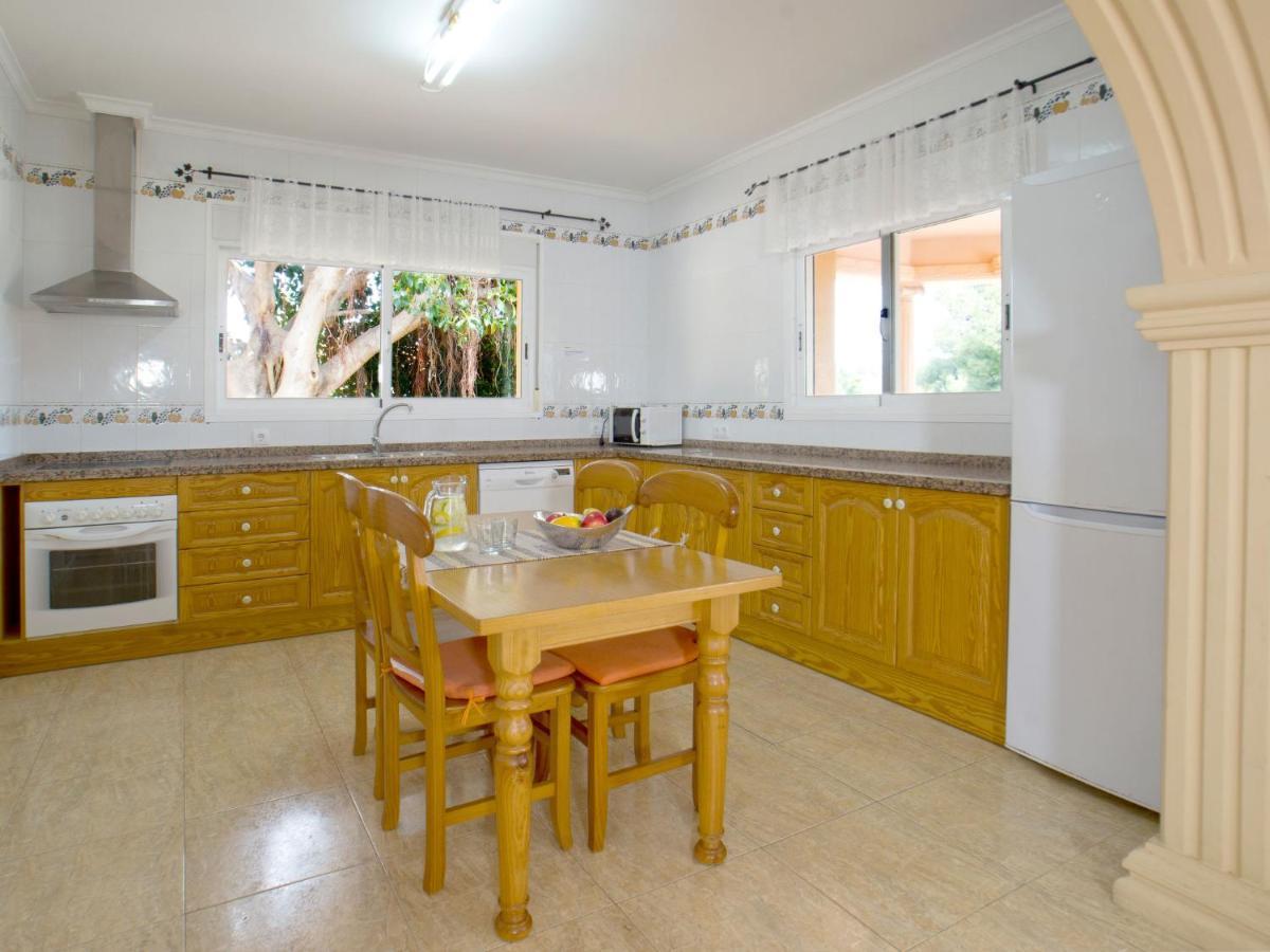 Villa Liriopadel By Interhome Calp Extérieur photo