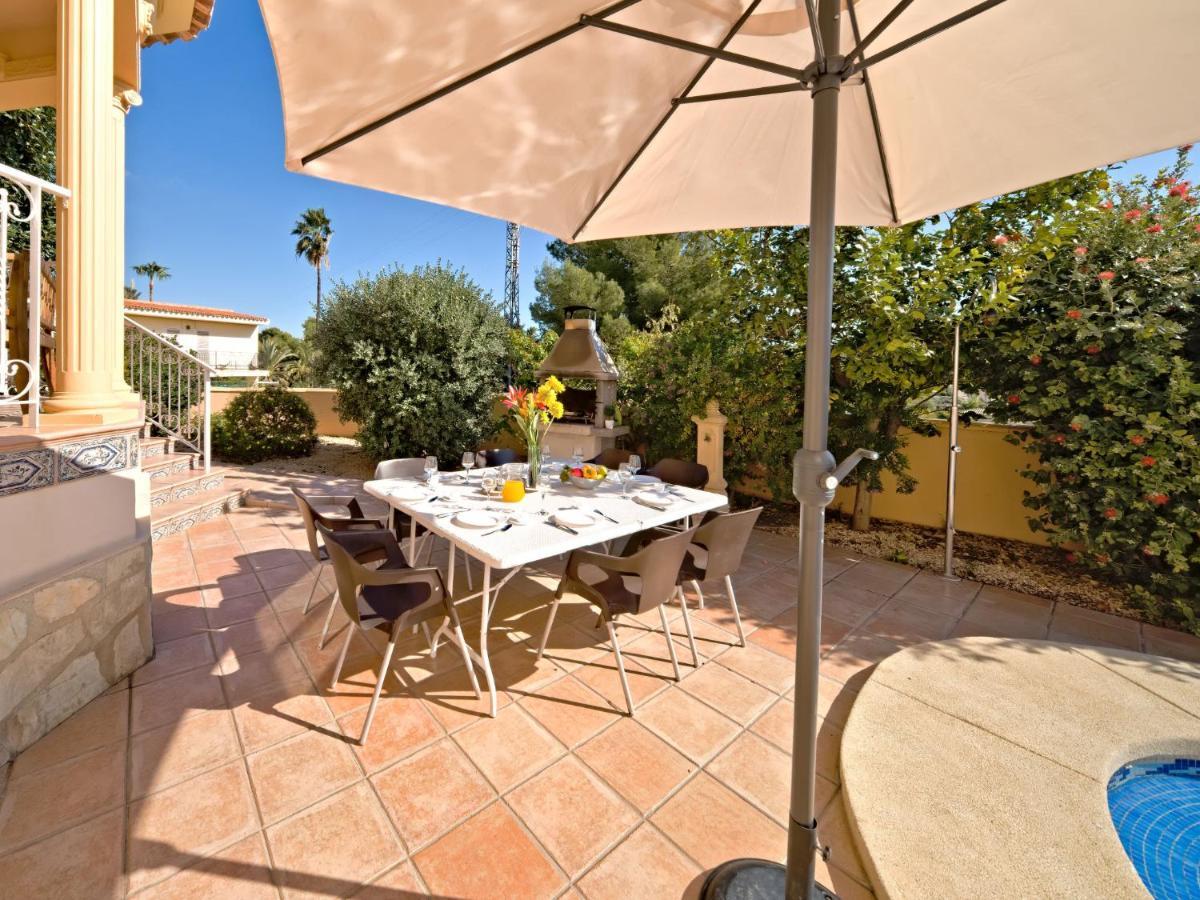 Villa Liriopadel By Interhome Calp Extérieur photo
