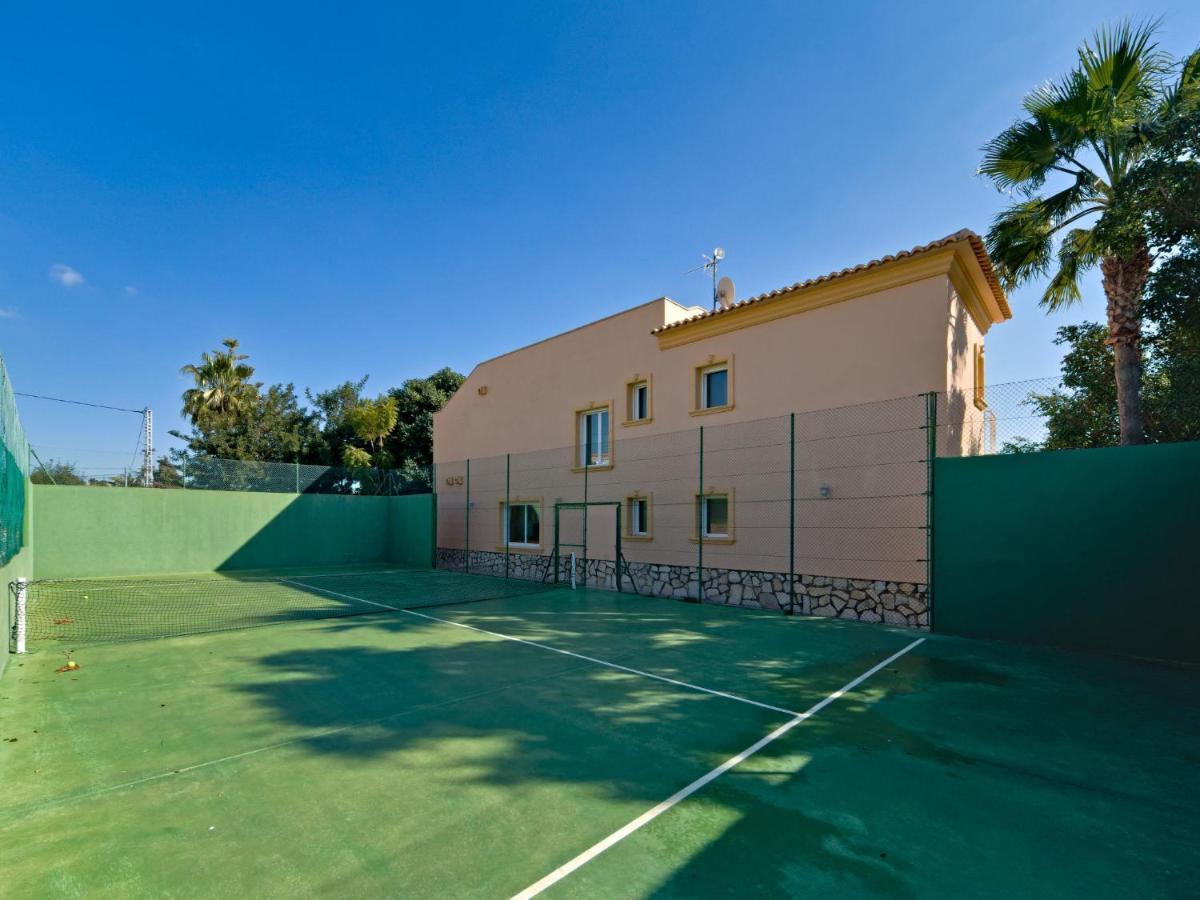 Villa Liriopadel By Interhome Calp Extérieur photo