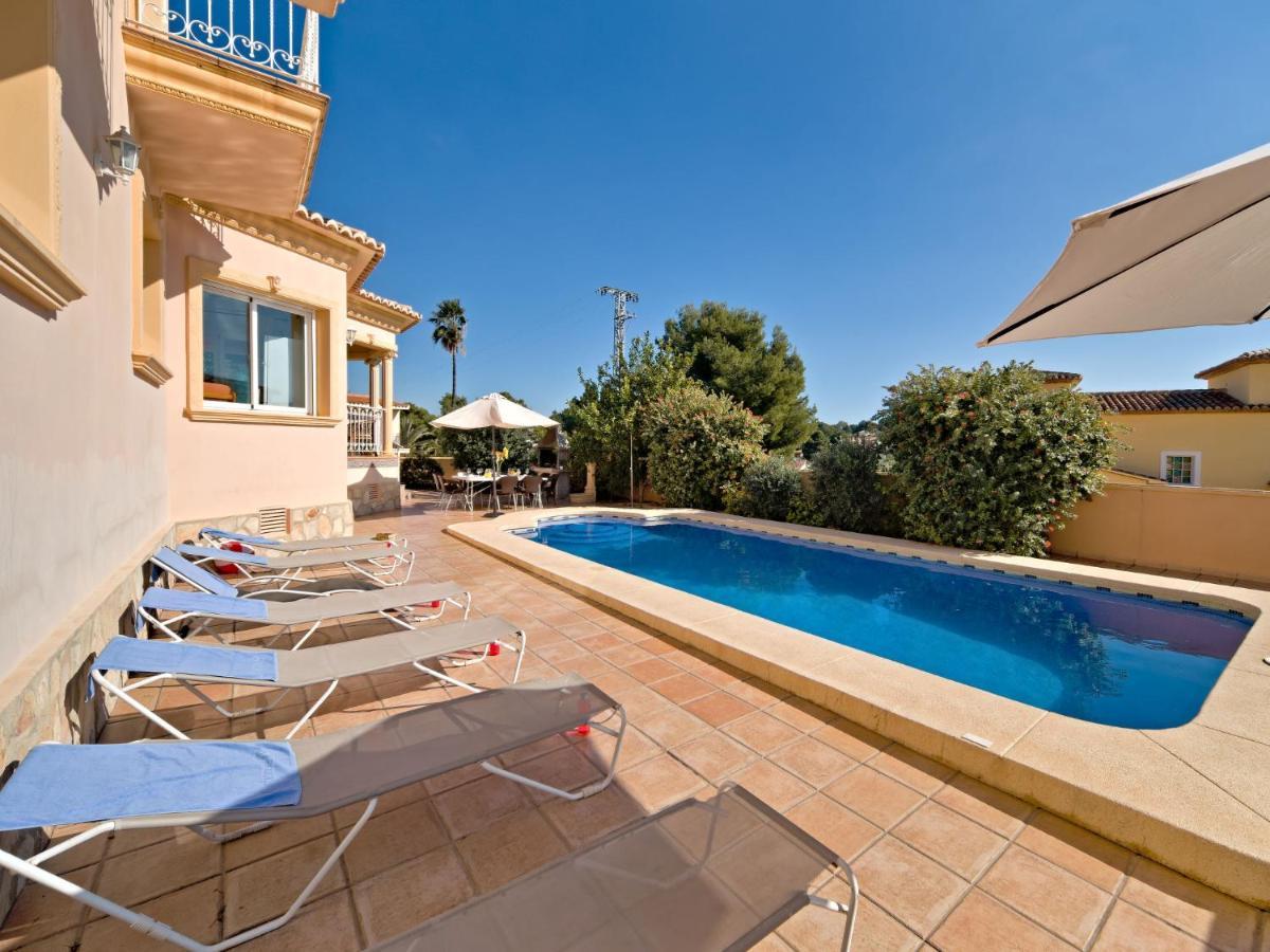 Villa Liriopadel By Interhome Calp Extérieur photo